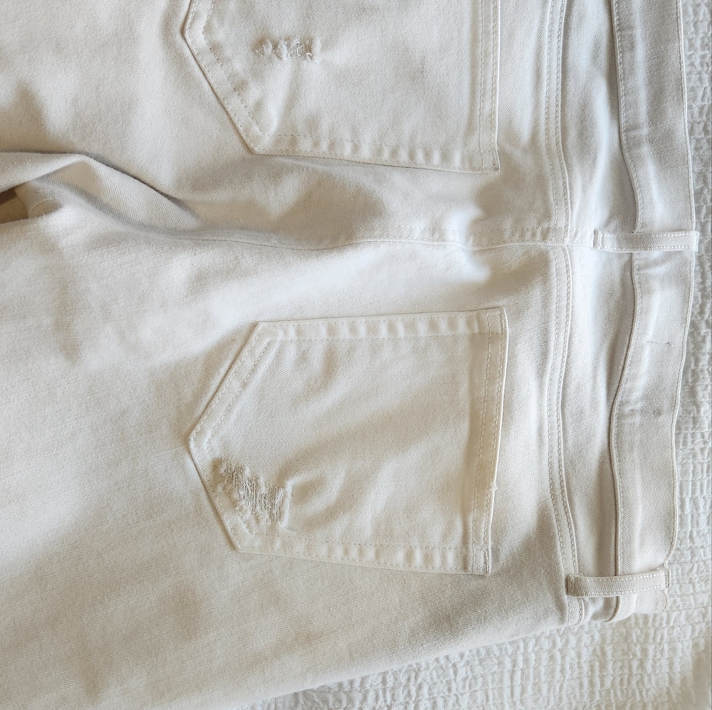 NWOT GAP white ripped jeans 30R - Picture 6 of 6